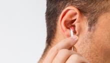 Mes oreilles saignent (otorragie) : que dois-je faire ?