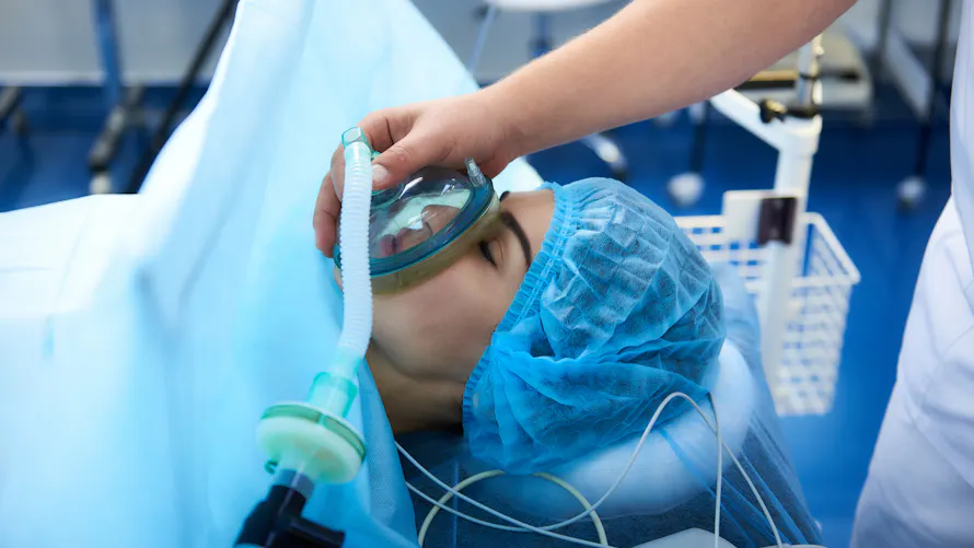 Anesthésie générale : indications, déroulement, intubation, suites