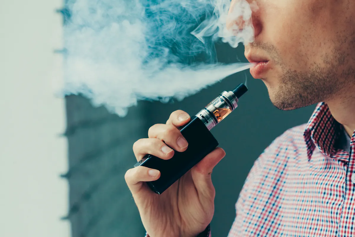 La cigarette lectronique est-elle vraiment sans danger ? | Sant Magazine La cigarette lectronique est-elle vraiment sans danger ? | Sant Magazine