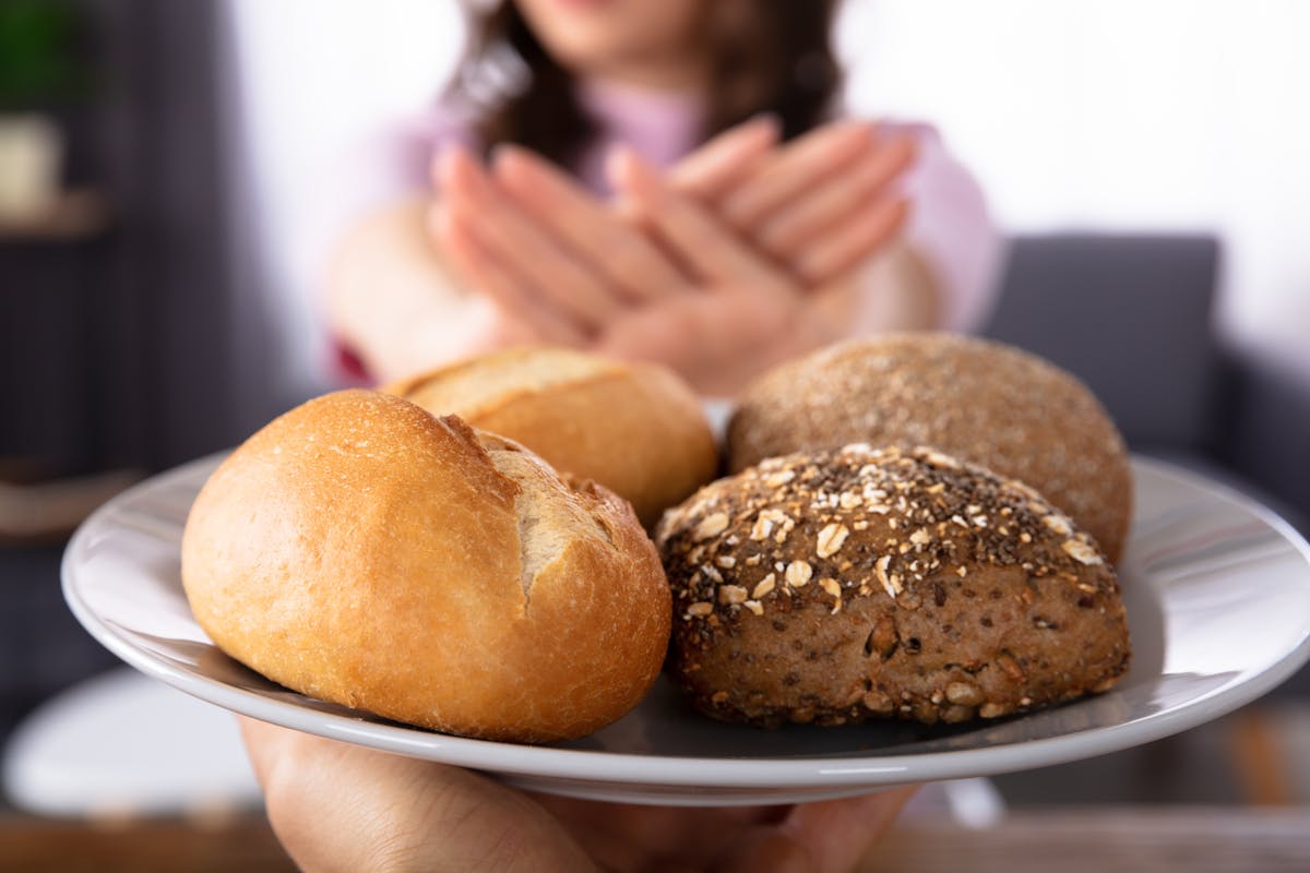 Nutrition: Le pain complet ne serait pas forcément plus sain que le pain  blanc