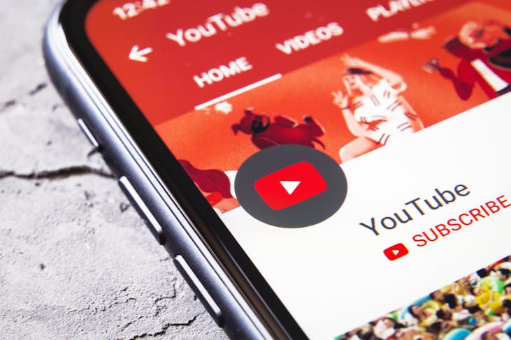 Désinformation médicale : Youtube a commencé à supprimer des vidéos aux contenus controversés