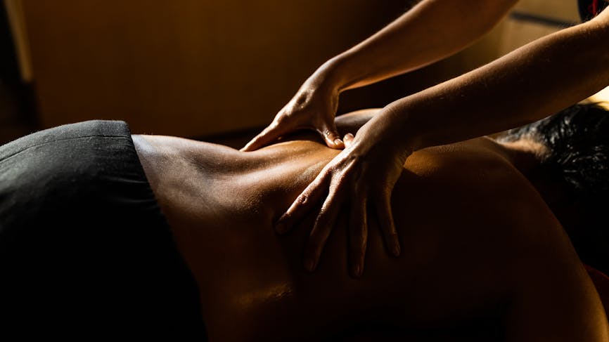 Tout savoir sur le massage nuru et se effets