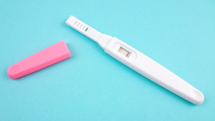 Peut-on tomber enceinte en avalant du sperme ? | Santé Magazine