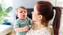 Bronchiolite chez bébé : à quels traitements s’attendre ?