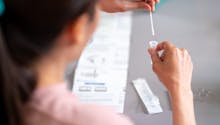 Diagnostiquer la grippe : TROD, PCR, quels tests existent ?