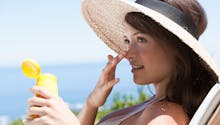 Les crèmes solaires pour le visage ne protègent pas suffisamment, selon l'UFC Que Choisir