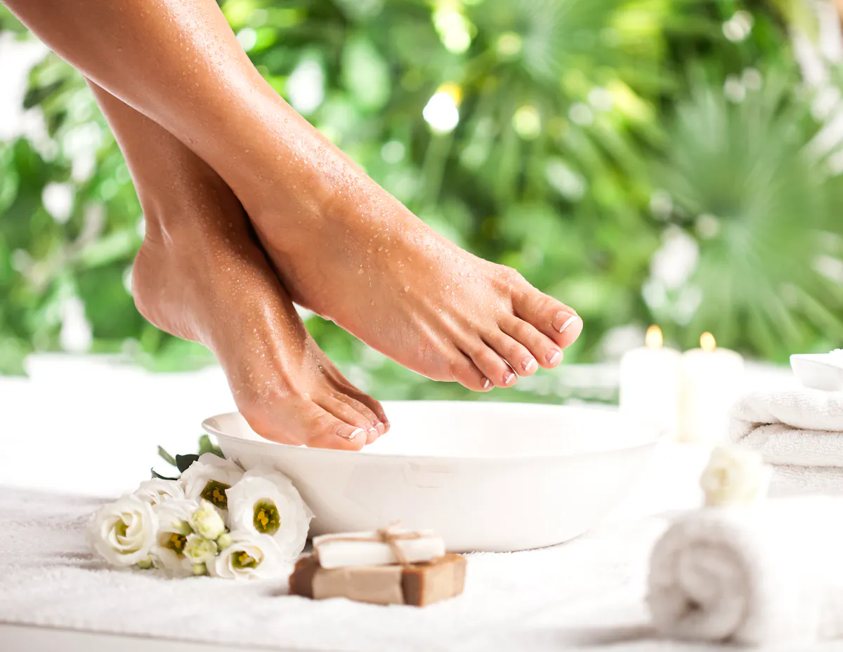 Entretien des ongles de pieds conseils d’expertes Santé Magazine — free download