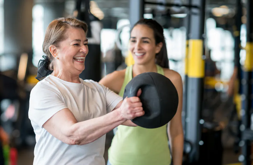 Coach Agee Renforcement musculaire pour senior : mode d’emploi | Santé Magazine