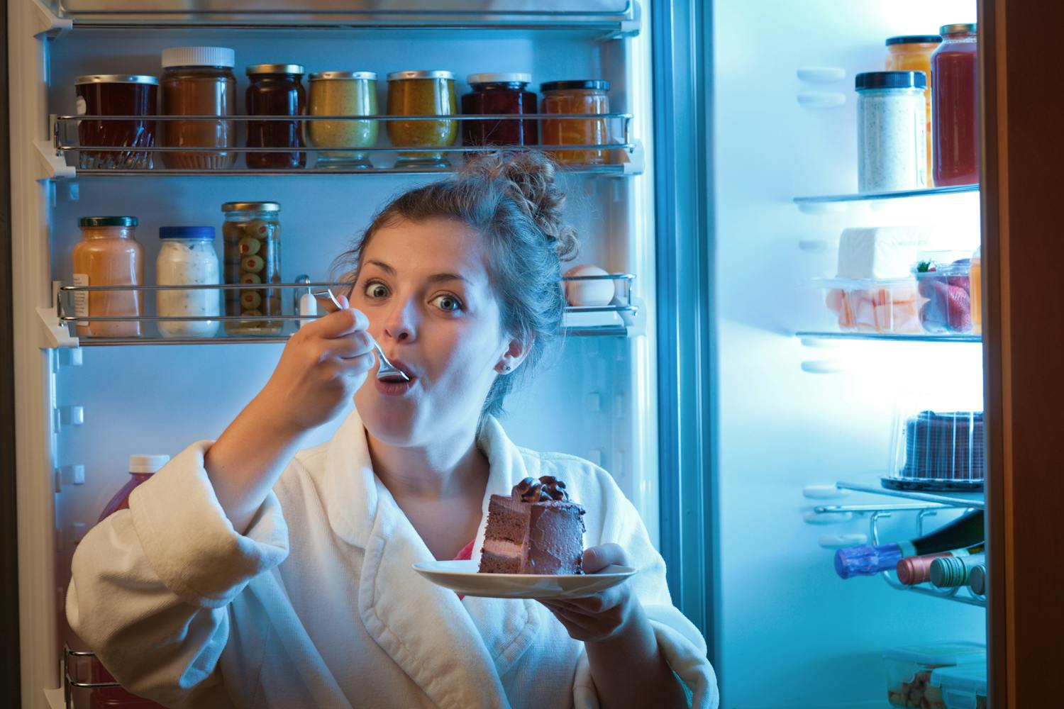 Dormir après manger : bonne ou mauvaise idée ?