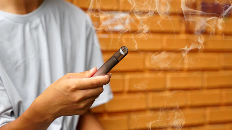 L'OMS alerte sur l'addiction aux cigarettes lectroniques des jeunes | Sant Magazine L'OMS alerte sur l'addiction aux cigarettes lectroniques des jeunes | Sant Magazine