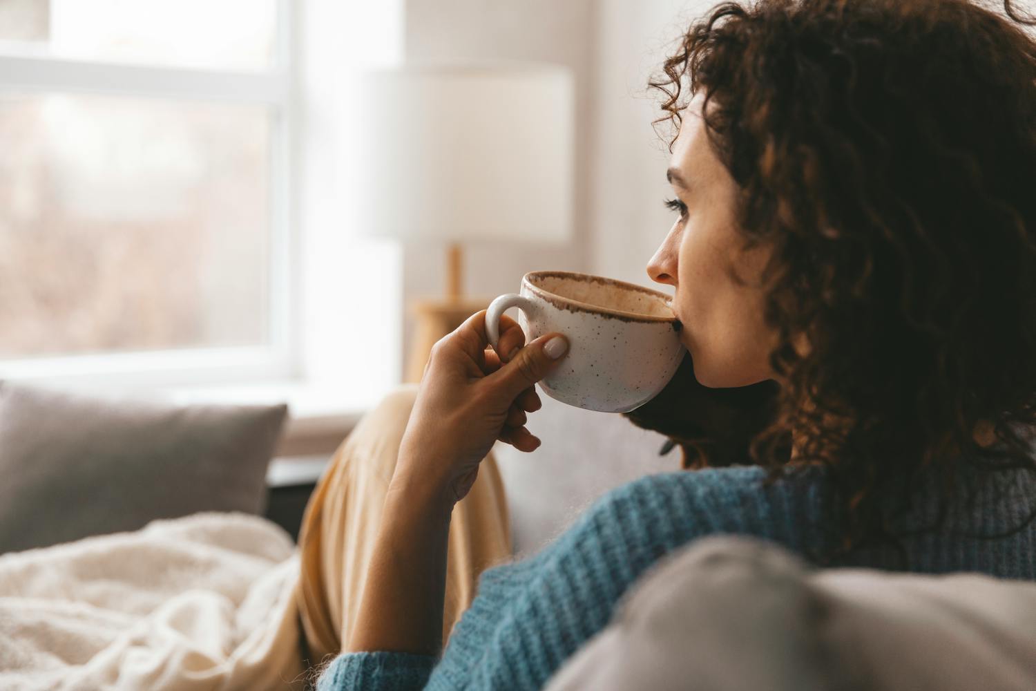 « Mon visage est devenu paralysé après avoir bu du thé » : que s'est-il passé ?
