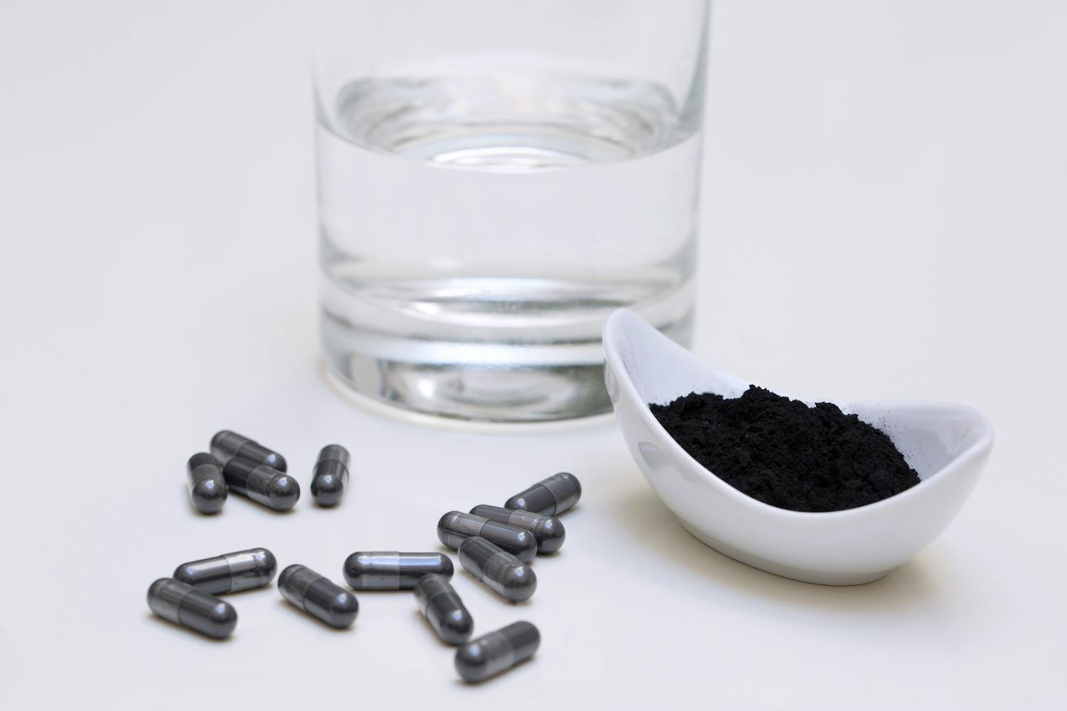 Le charbon actif, ça marche contre les ballonnements ?