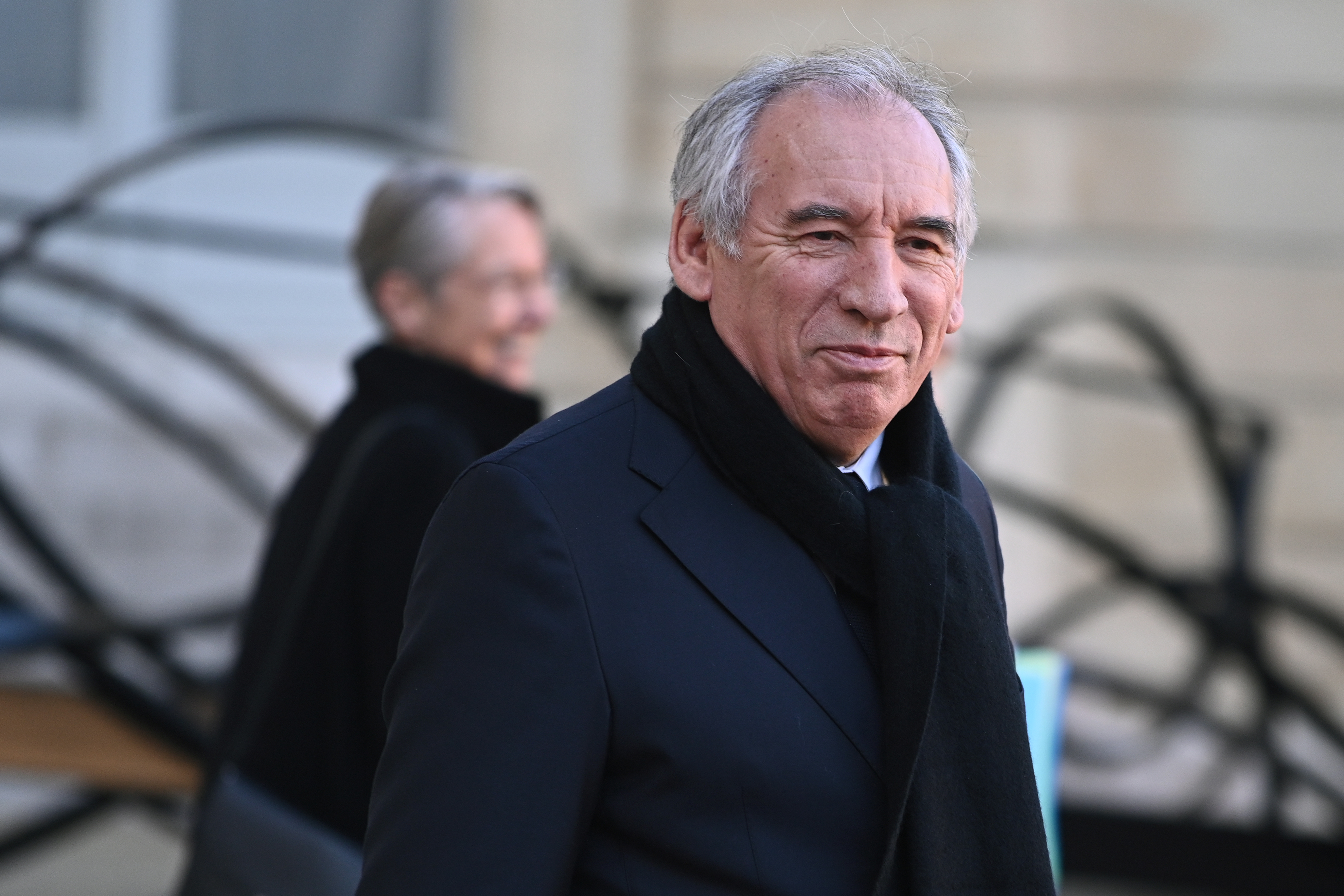 L'ex Premier Ministre François Bayrou hospitalisé pour une grippe très sévère