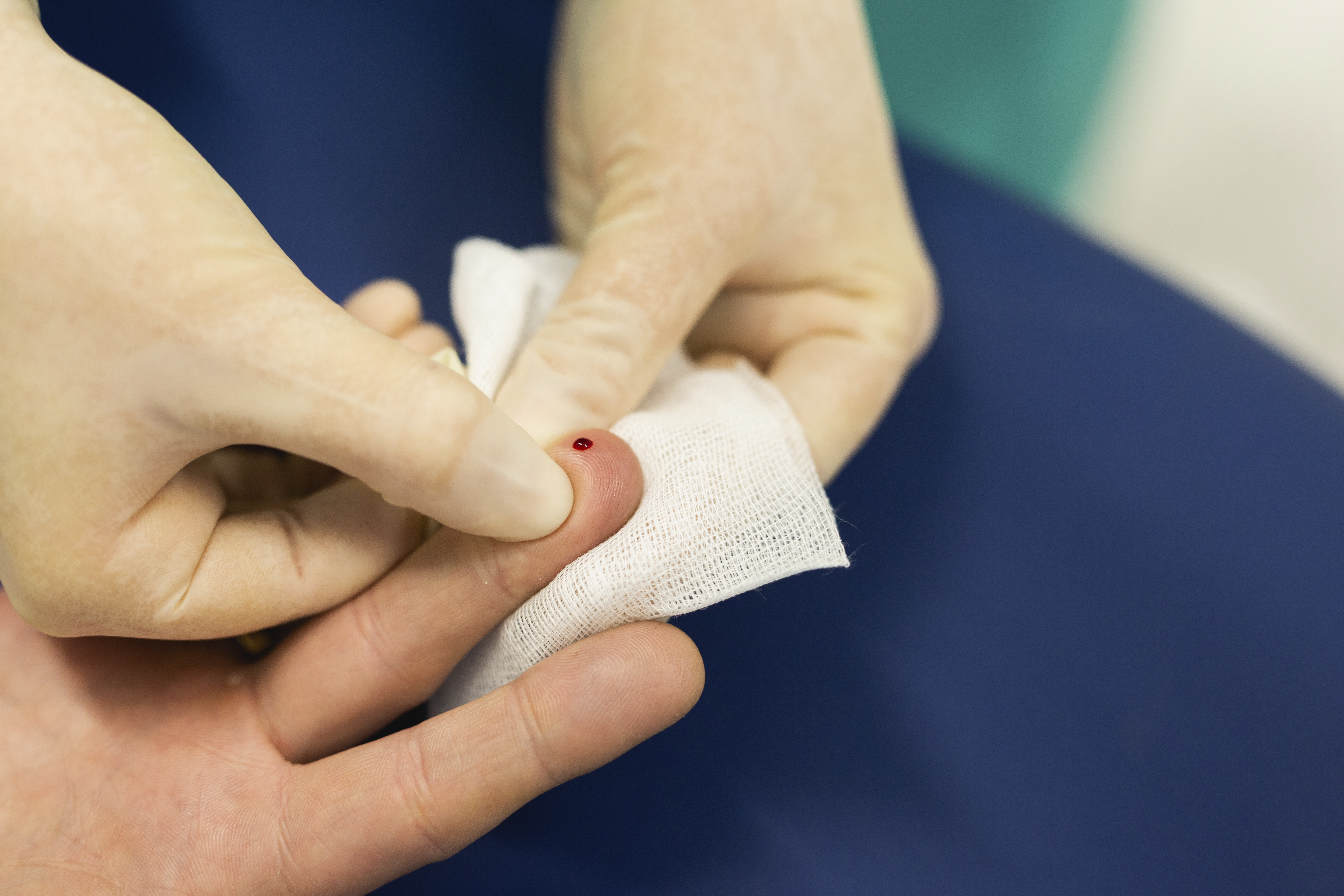 Maladie d'Alzheimer : bientôt un test dépistage à faire à domicile ?