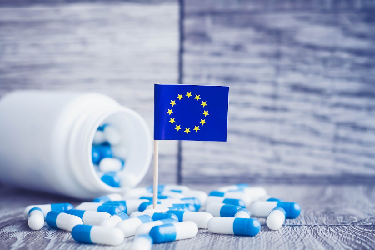 Médicaments critiques : les mesures adoptées par l'UE pour en finir avec les pénuries