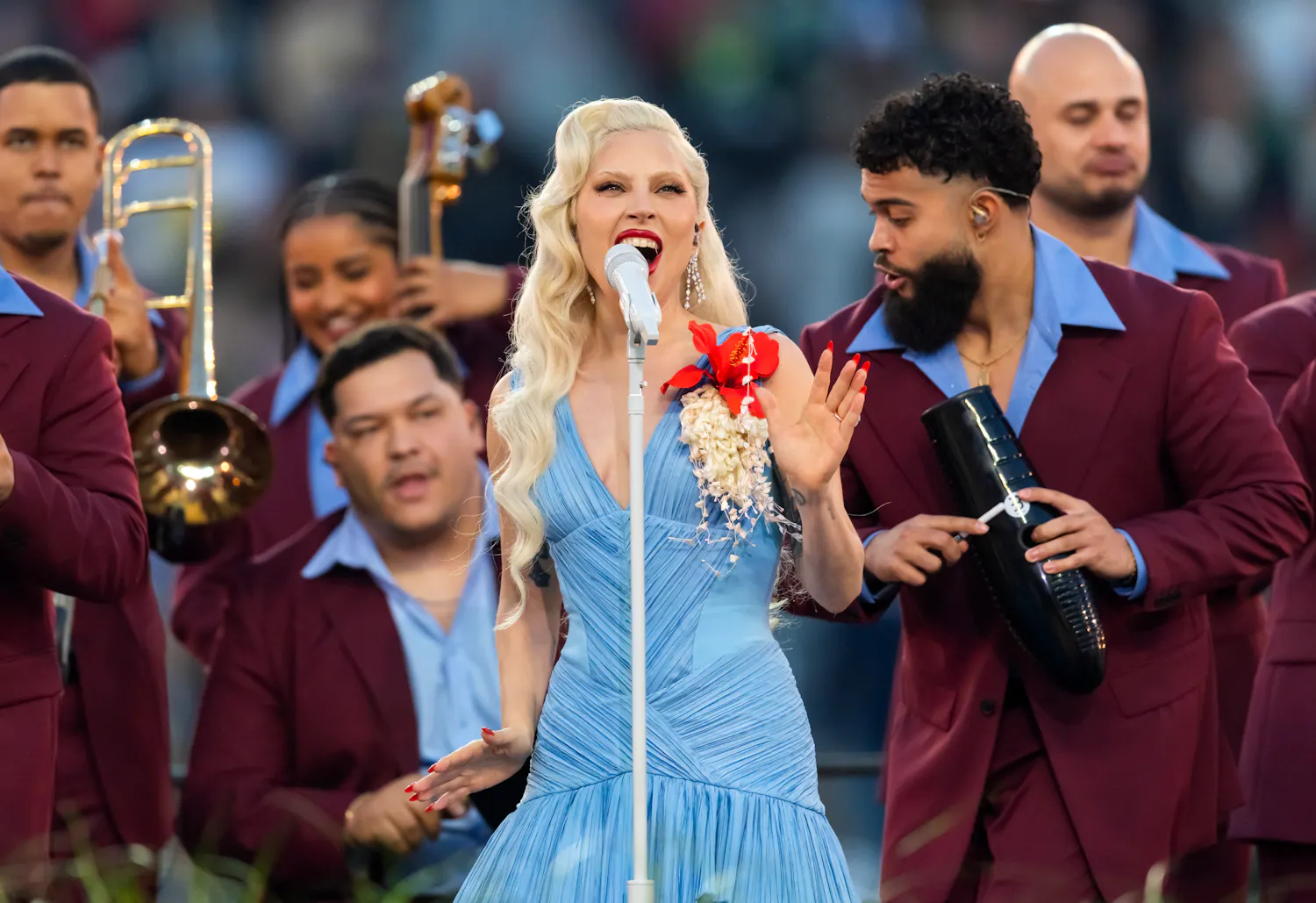 Lady Gaga contrainte d'annuler un concert à cause d'un problème de santé