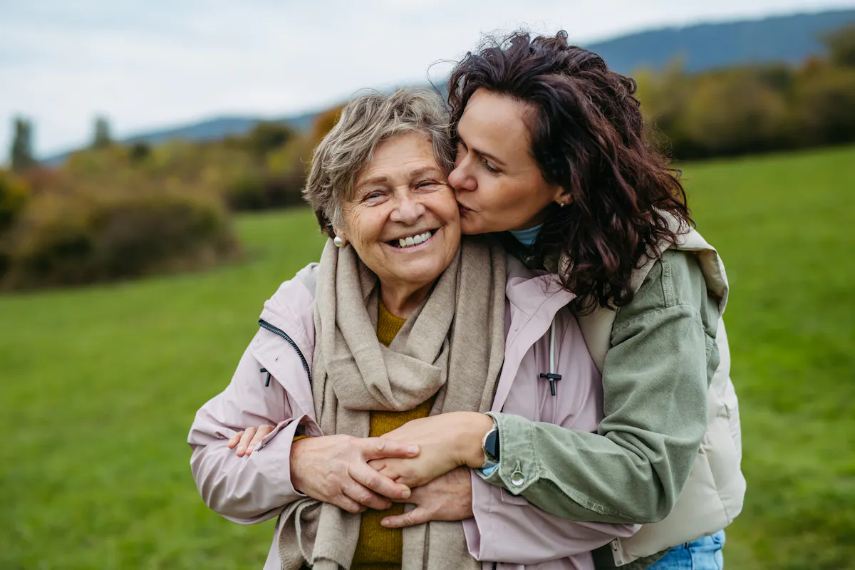 Lorsqu'Alzheimer n'évolue pas en démence : le mystère de la résilience cognitive