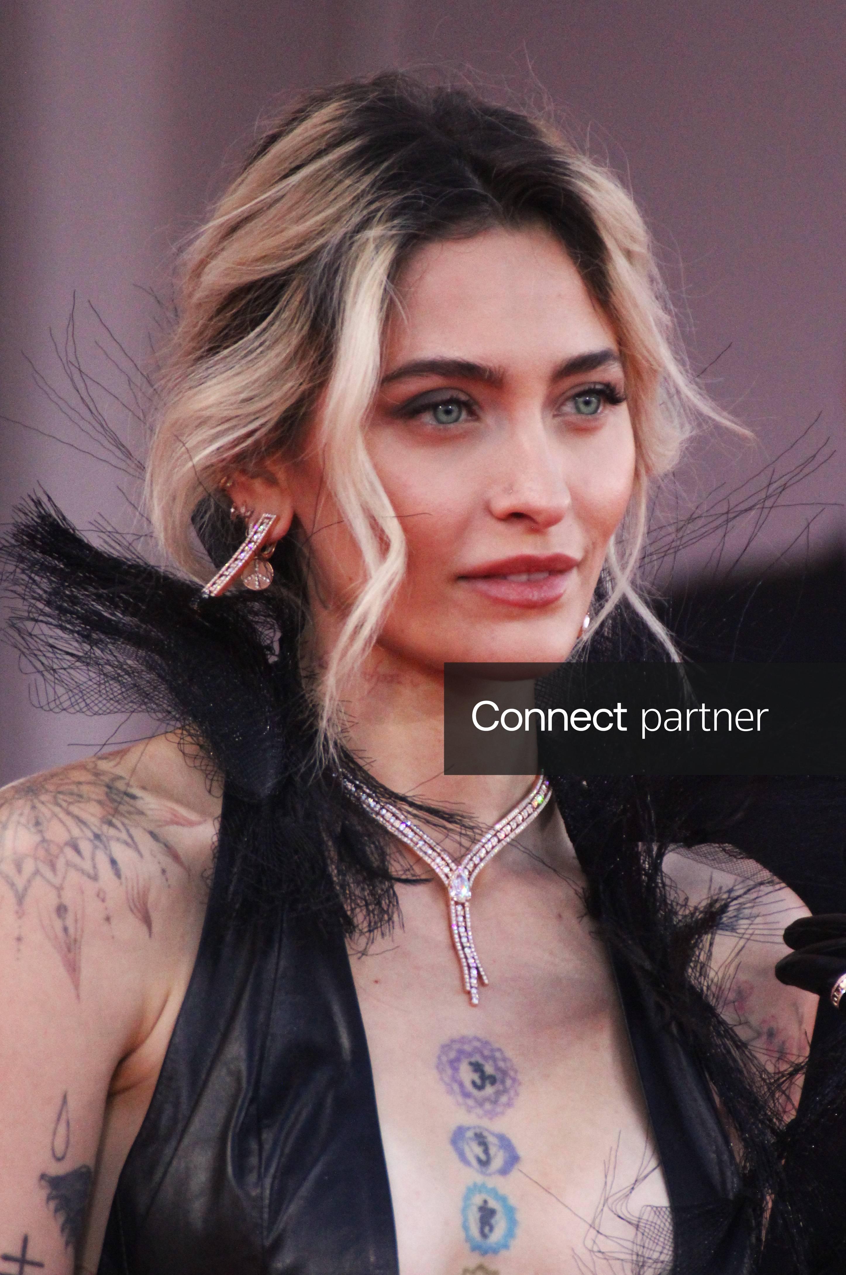 Paris Jackson : son cou intrigue les fans, c'est pourquoi elle a consulté