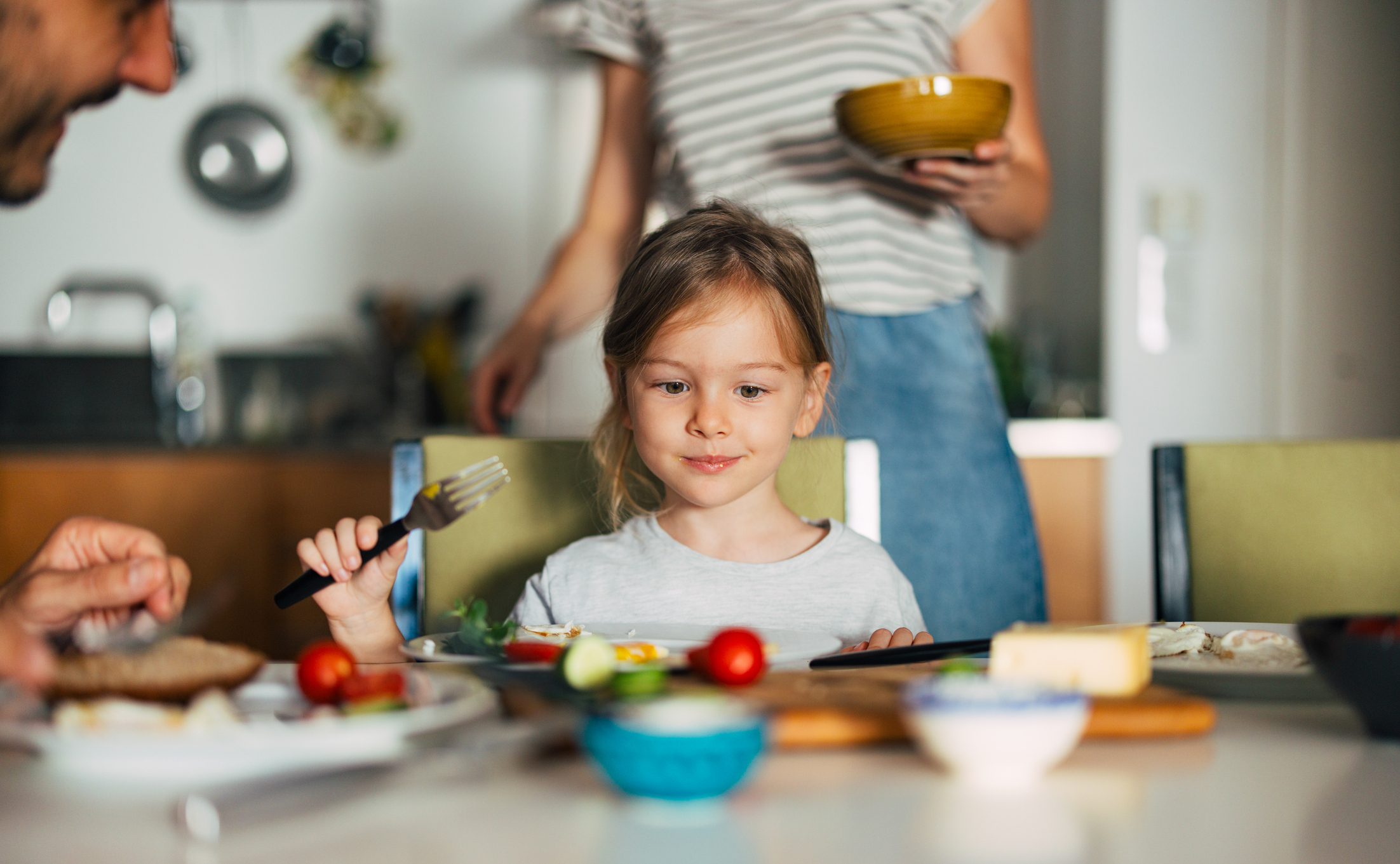 Mon enfant a toujours faim : que faire ?