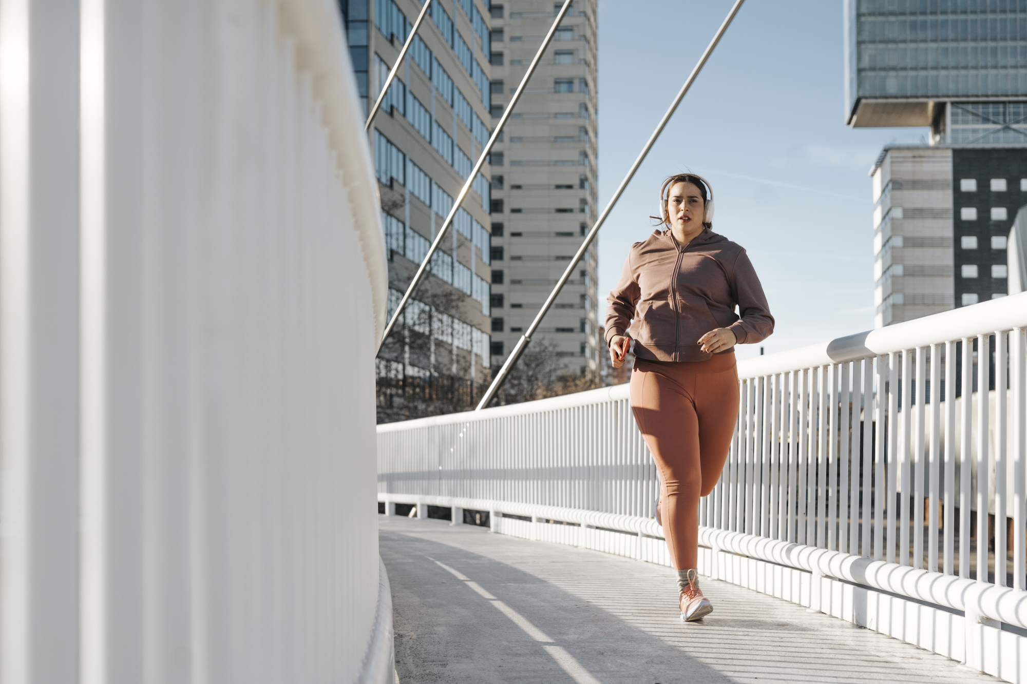 Être à jeun pour faire du sport aide-t-il à maigrir plus ?