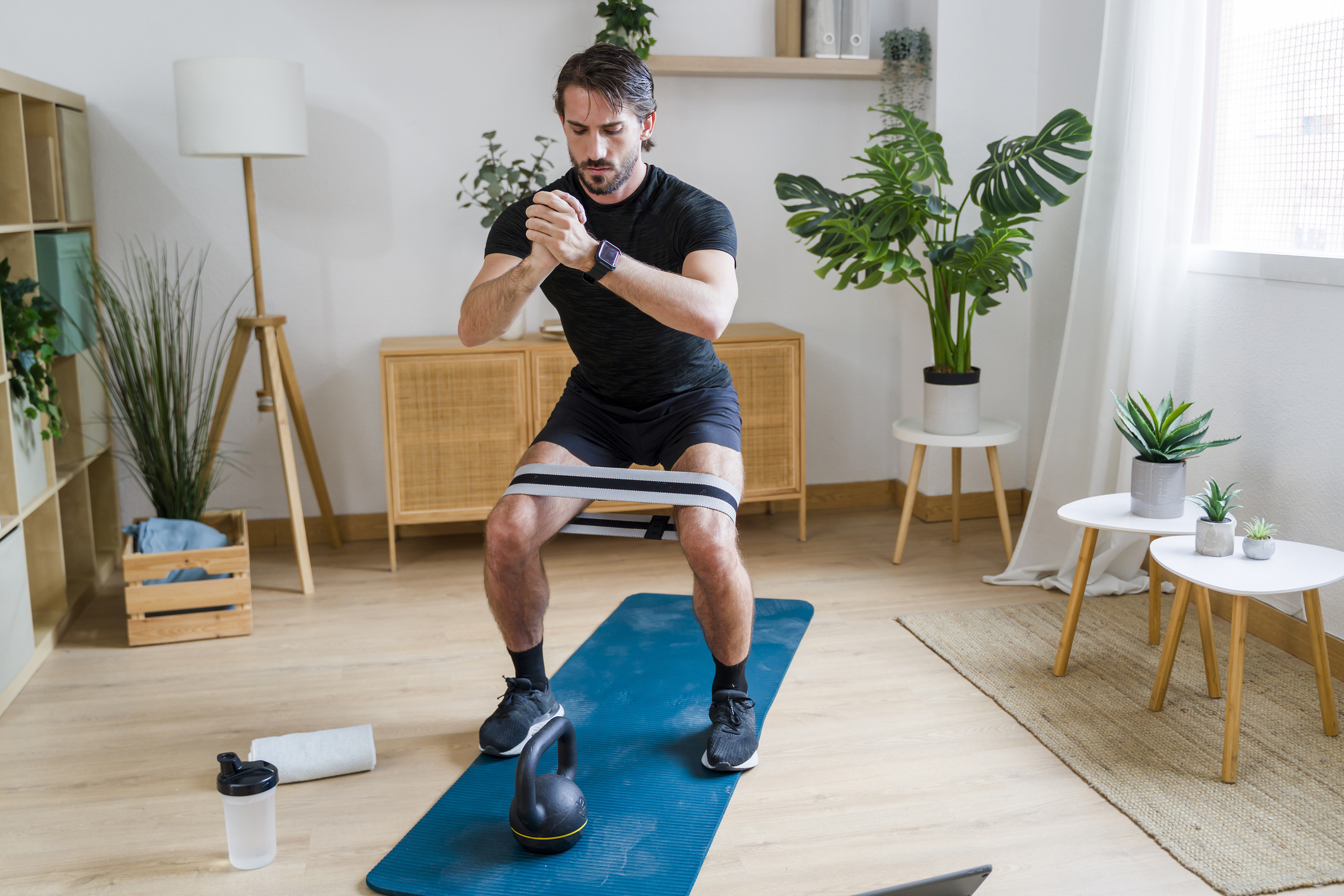 Combien de temps faire des squats pour tonifier ses jambes ?