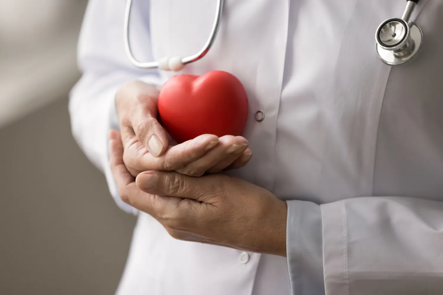Santé cardiaque : conseils de médecins pour protéger votre coeur selon votre âge