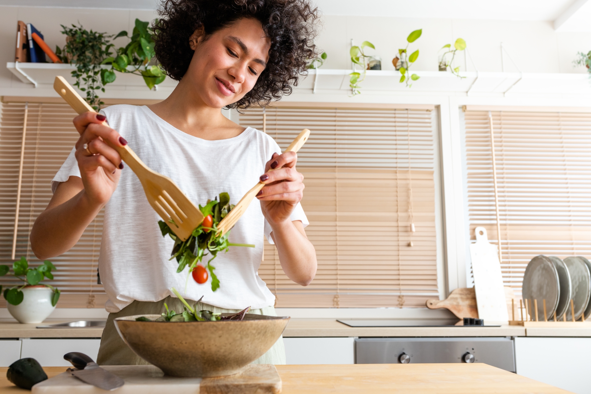 Y a-t-il un ordre conseillé pour manger les aliments ? Une diététicienne répond
