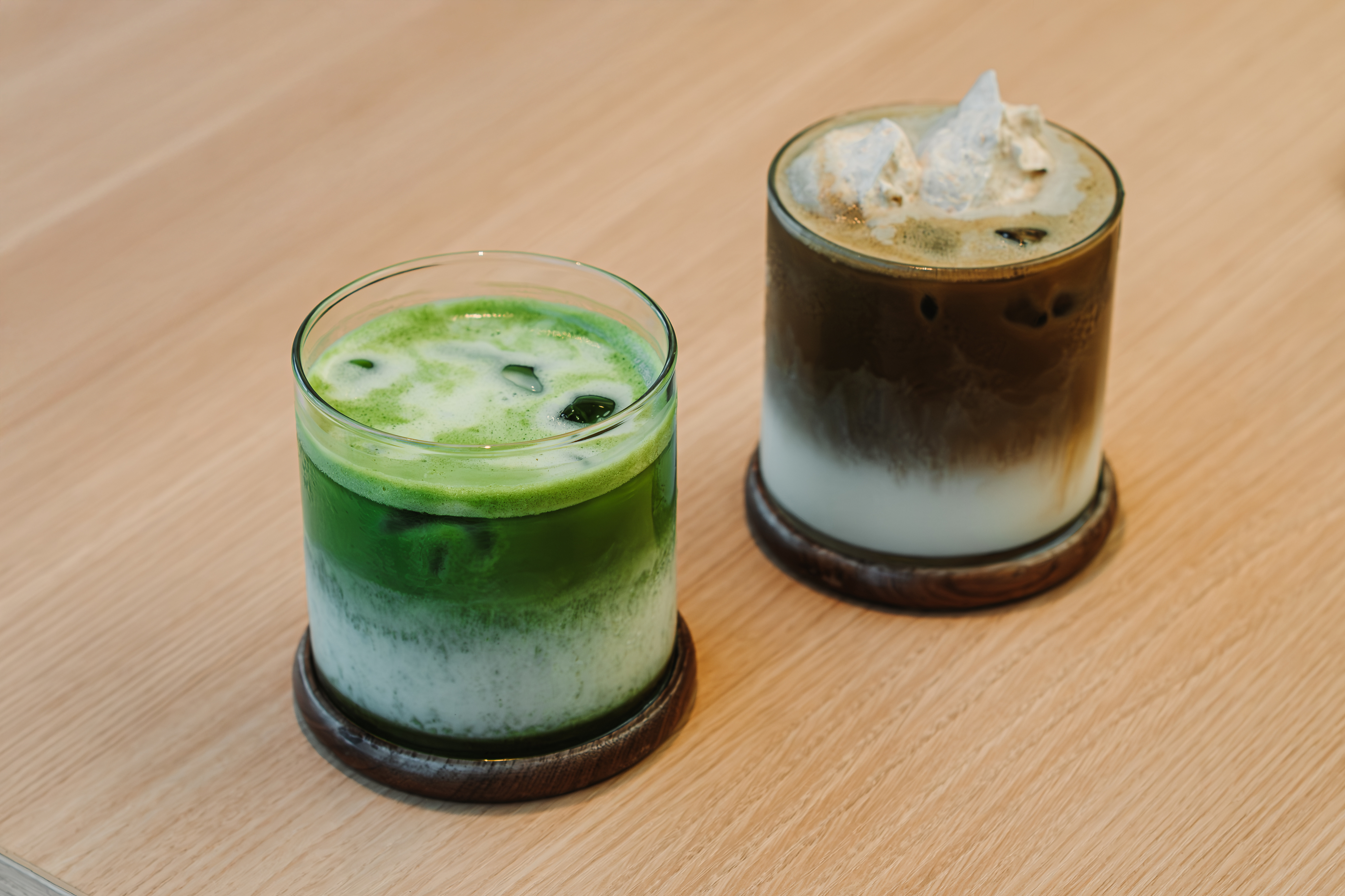 Matcha ou hojicha : lequel choisir en fonction de son profil ?