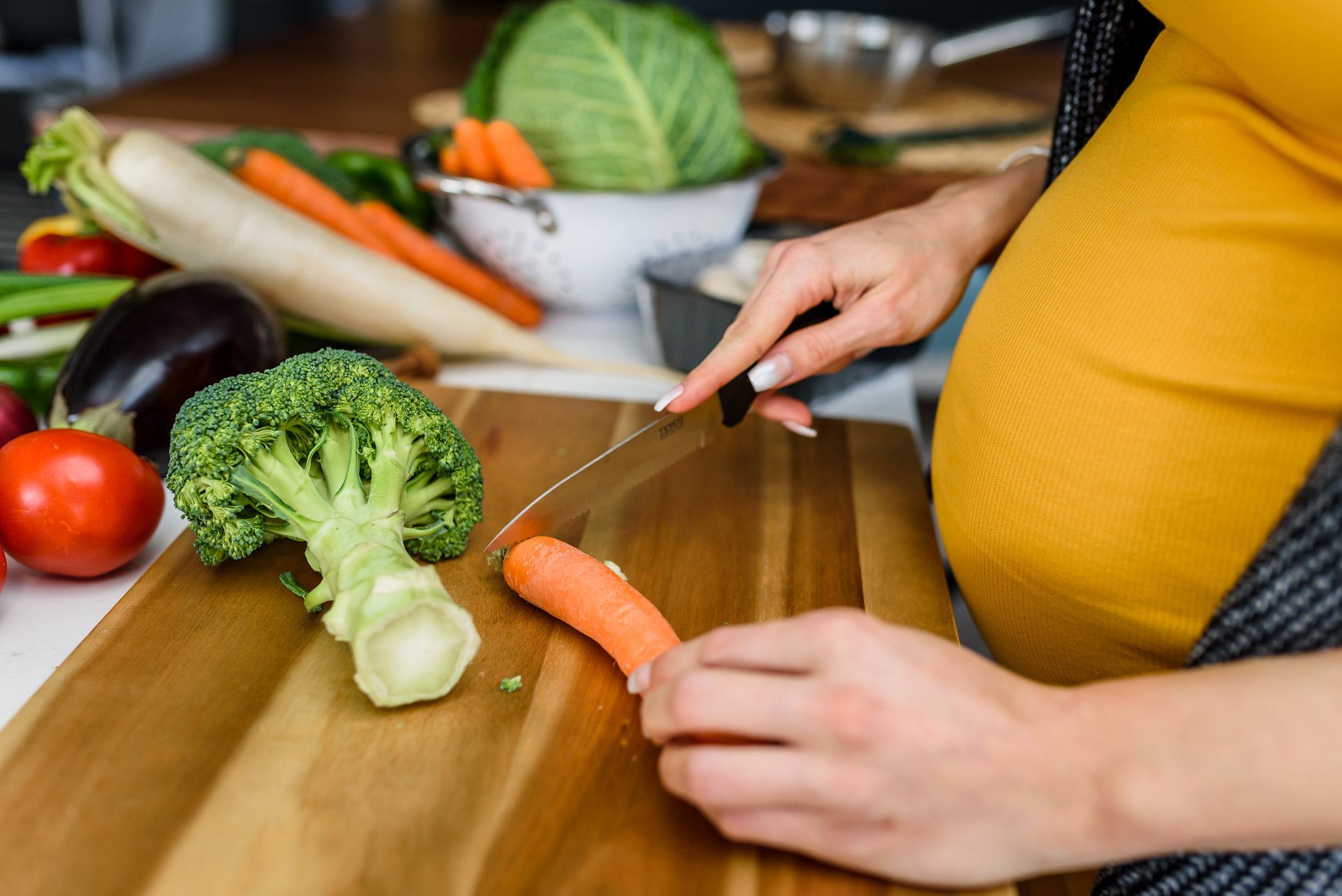Grossesse : faut-il éviter les légumes crus ?