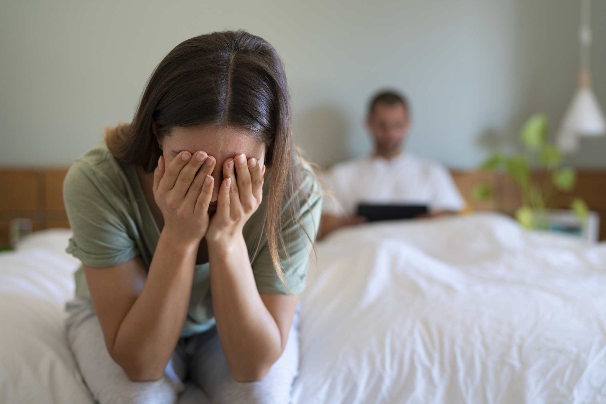 Je me sens seule alors que je suis en couple… Que faire ?