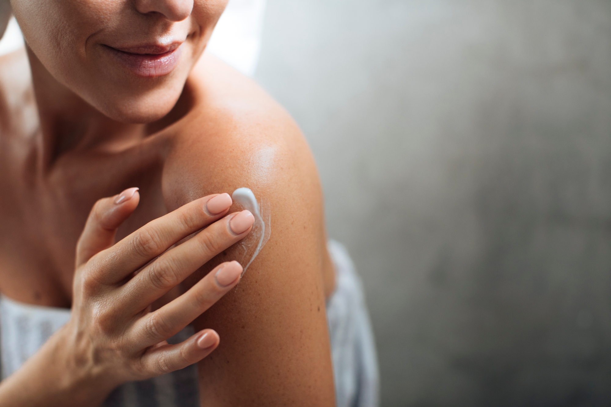 Cancer Treatment Side Effects: Managing Dryness in Women